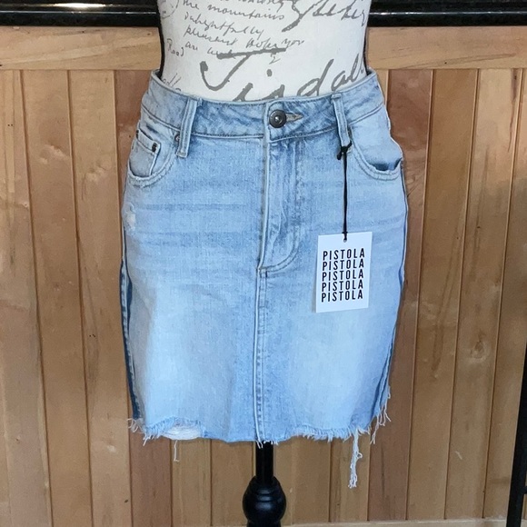 NWT Pistola Jean Cut Off Mini Skirt. 27 - Picture 6 of 16
